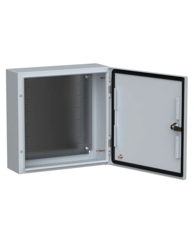 ЩМП-40.40.15 УХЛ1 IP66 400х400х150 TITAN 5 (TI5-10-N-040-040-015-66). Шкаф металлический с монтажной платой. IEK в Набережных Челнах