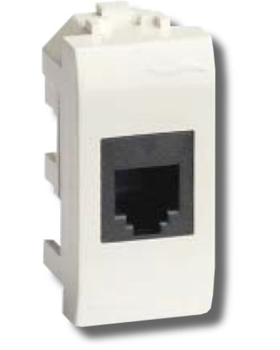 Розетка RJ-45 Brava 1 модуль белая (76654B): Розетка компьютерная с одним разъёмом в Набережных Челнах